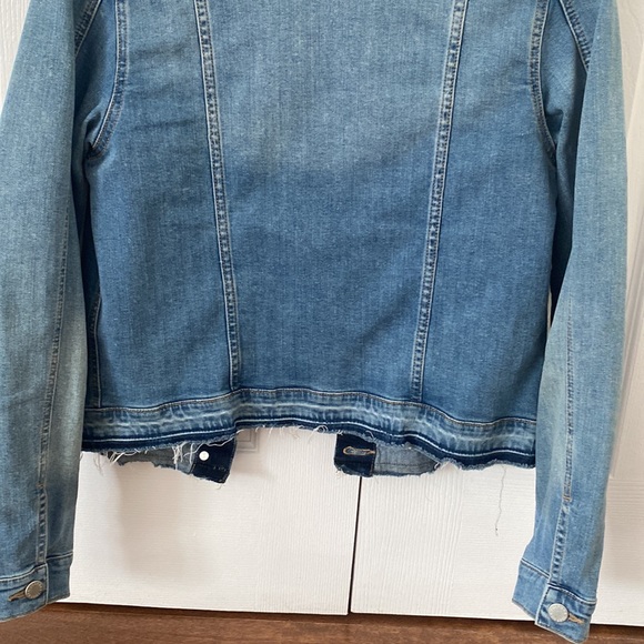 Just USA Jean Jacket Denim Distressed size Medium - Picture 6 of 7